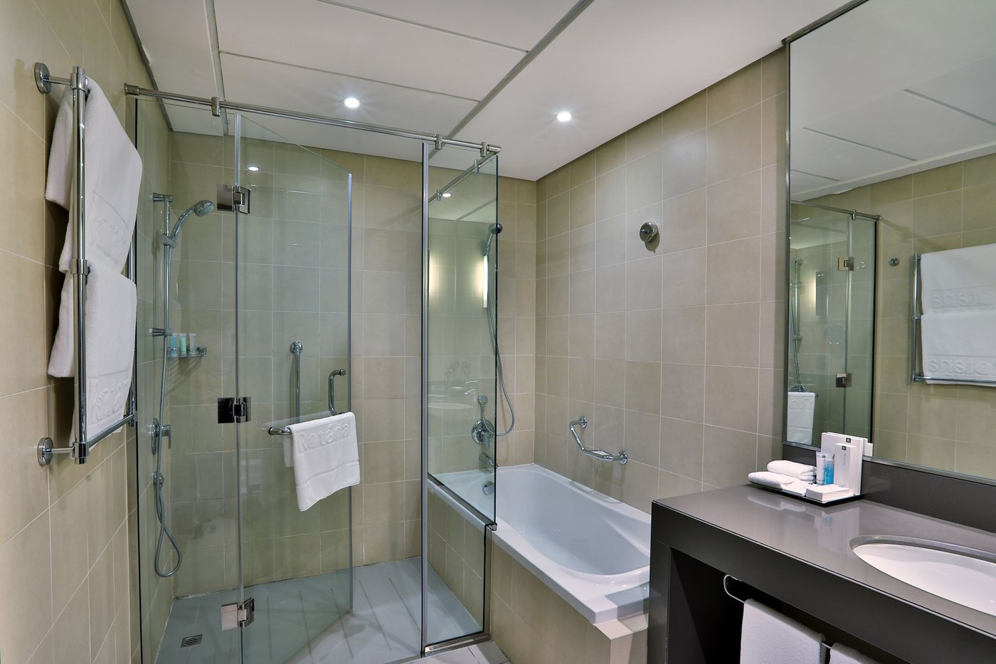 Hili Rayhaan Hotel By Rotana