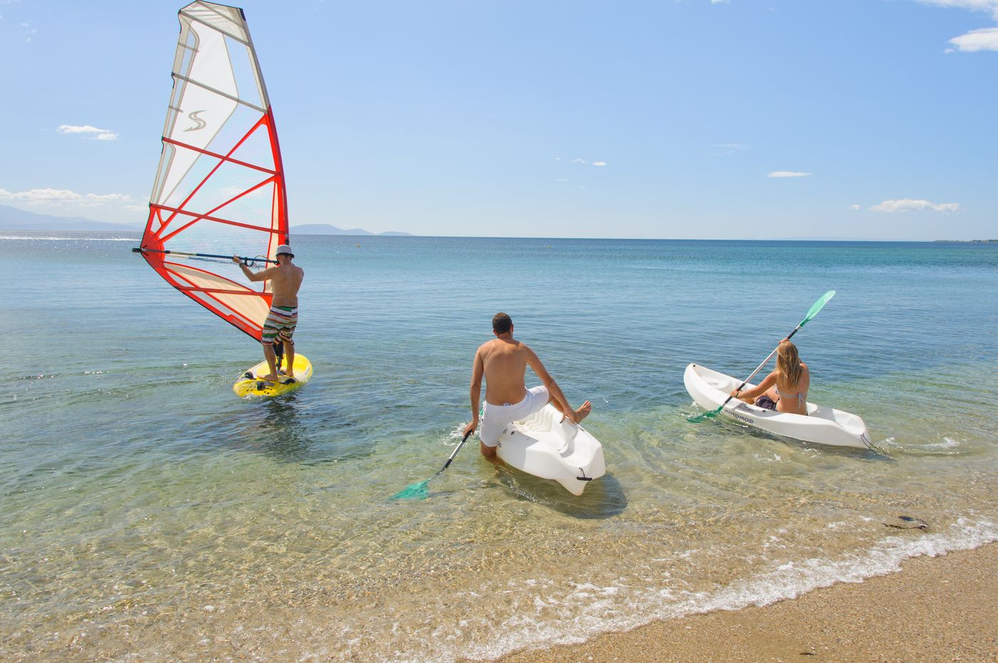 Golden-Coast-Hotel-and-Bungalows-Sports-and-Entertainment-56