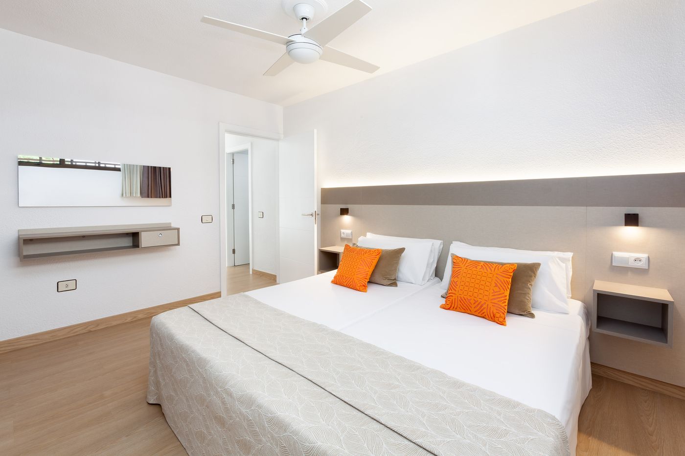 Aguamar-Apartments-Room-9
