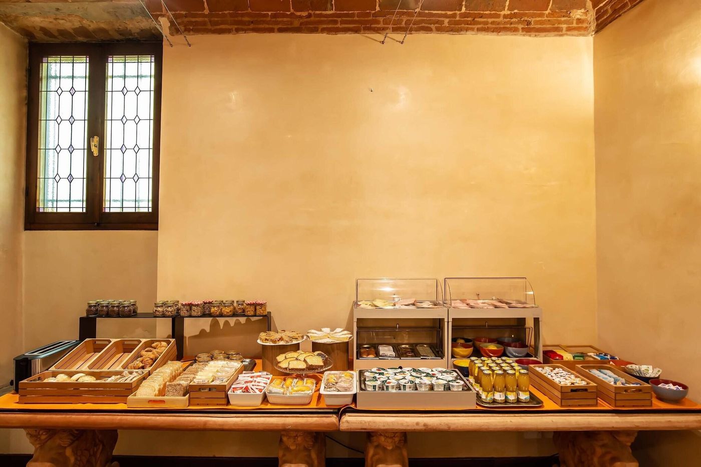 Porta-Faenza-Restaurant-70