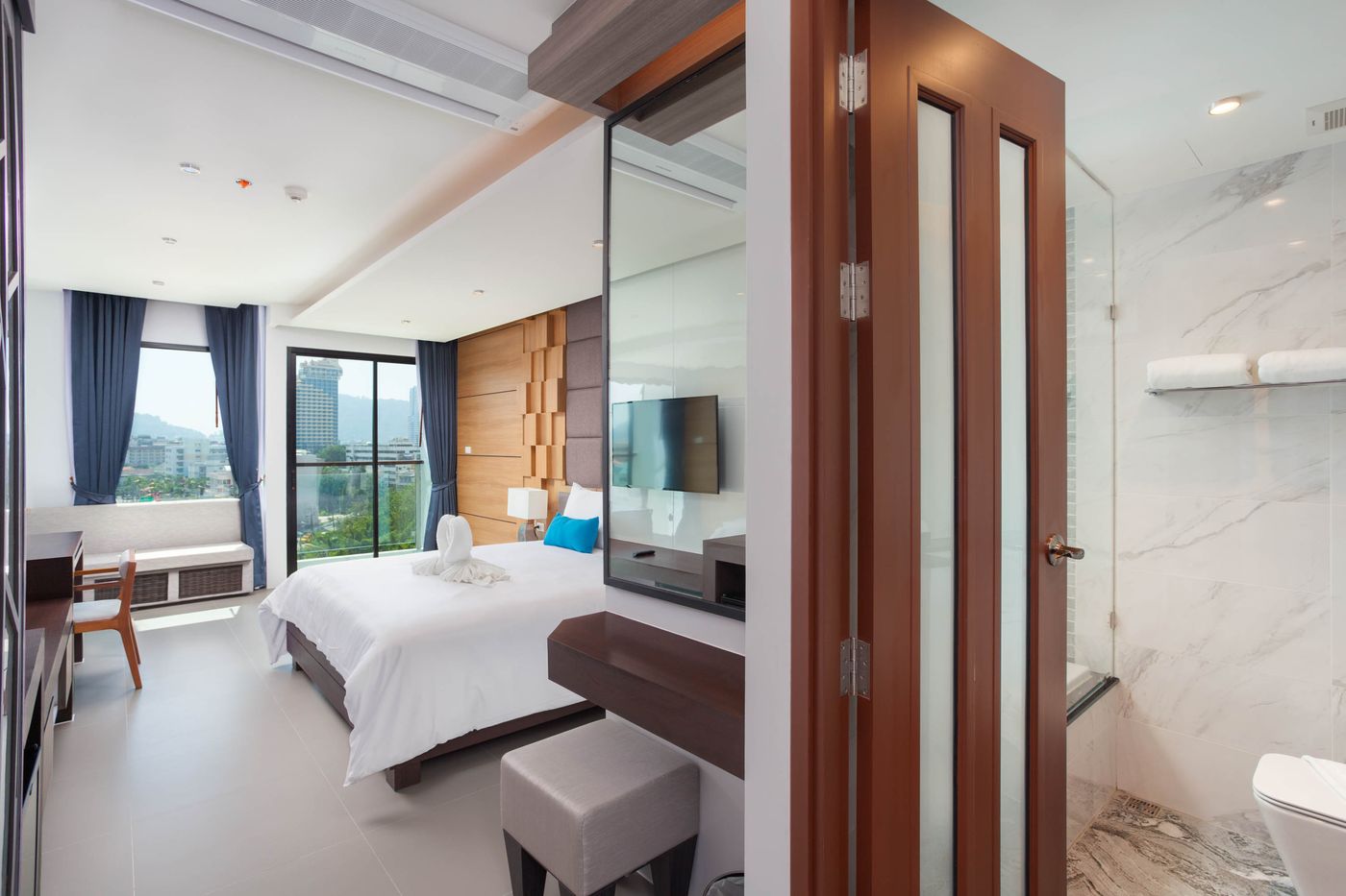 The-Marina-Phuket-Hotel-Room-37