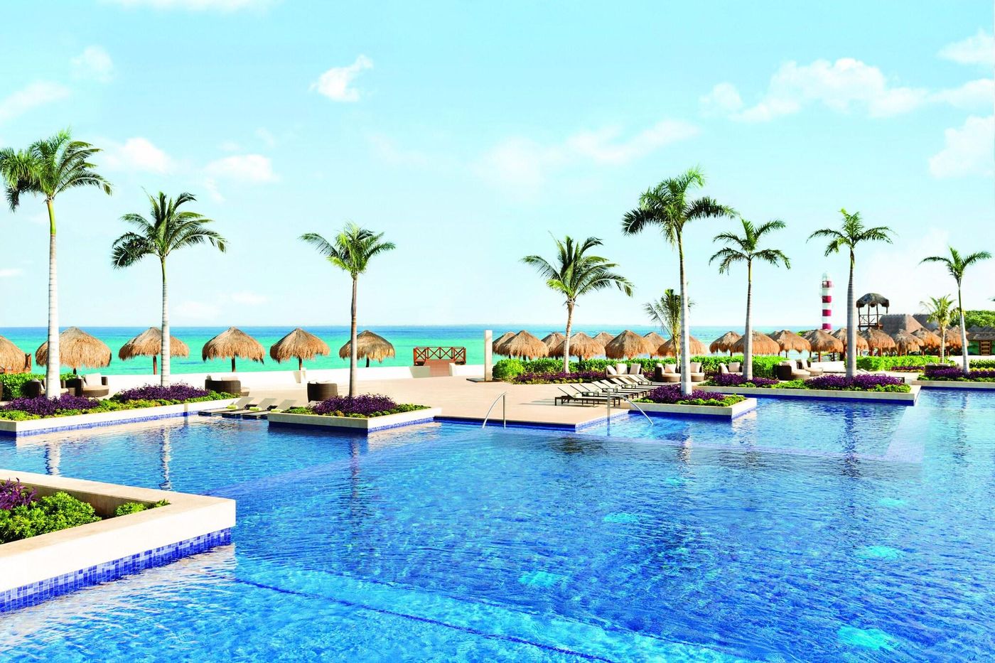 Hyatt-Ziva-Cancun-Pool-1