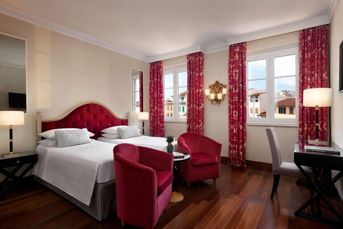 Autograph-Collection-Sina-Villa-Medici-Room-33