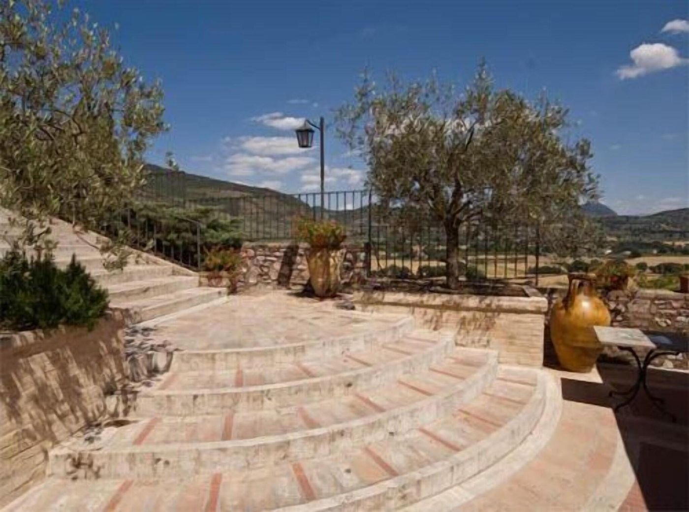 Hotel Ristorante La Bastiglia-Italy-Spello-General view-6