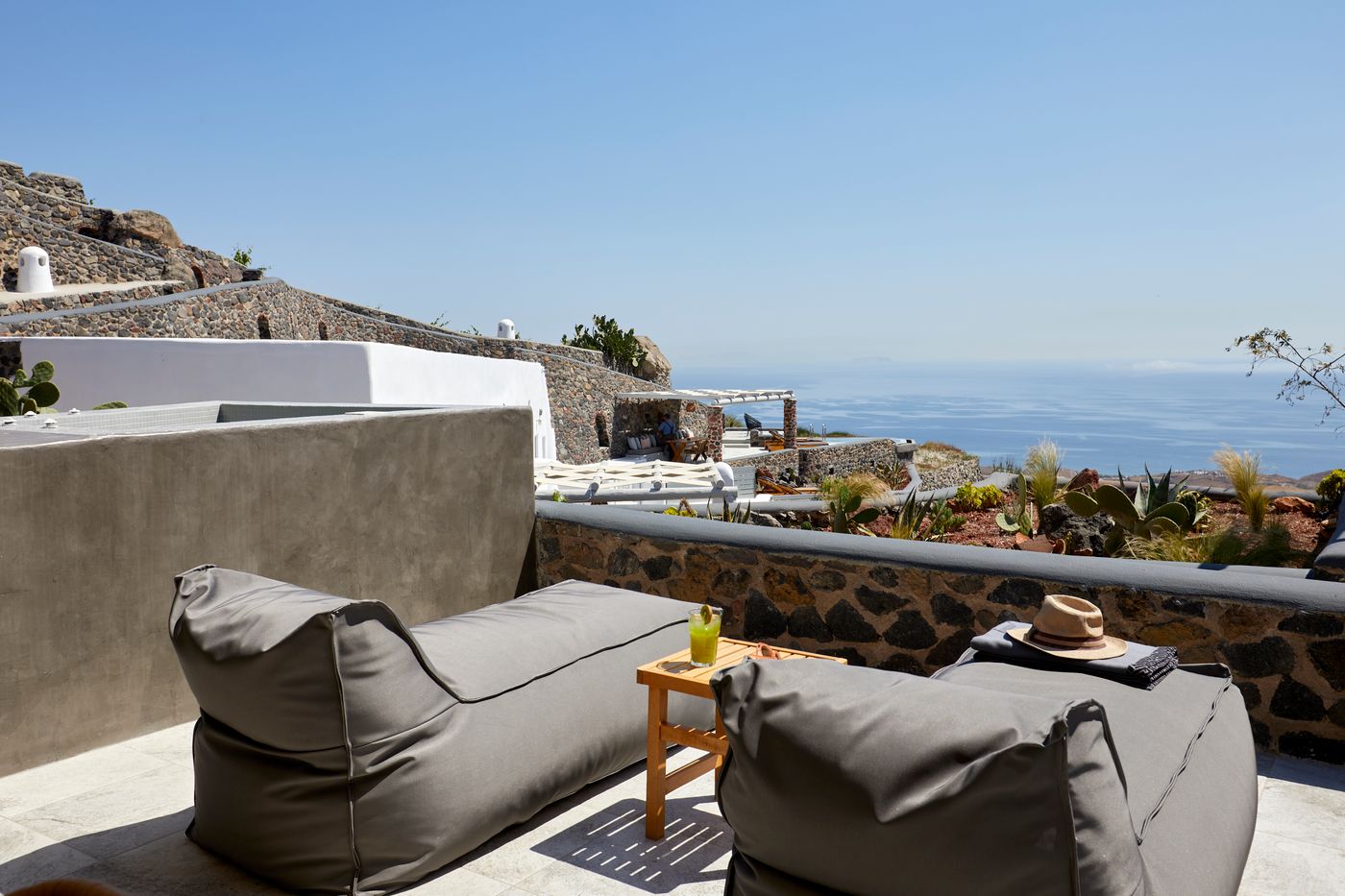 El-Verano-Collection-Santorini-Room-85