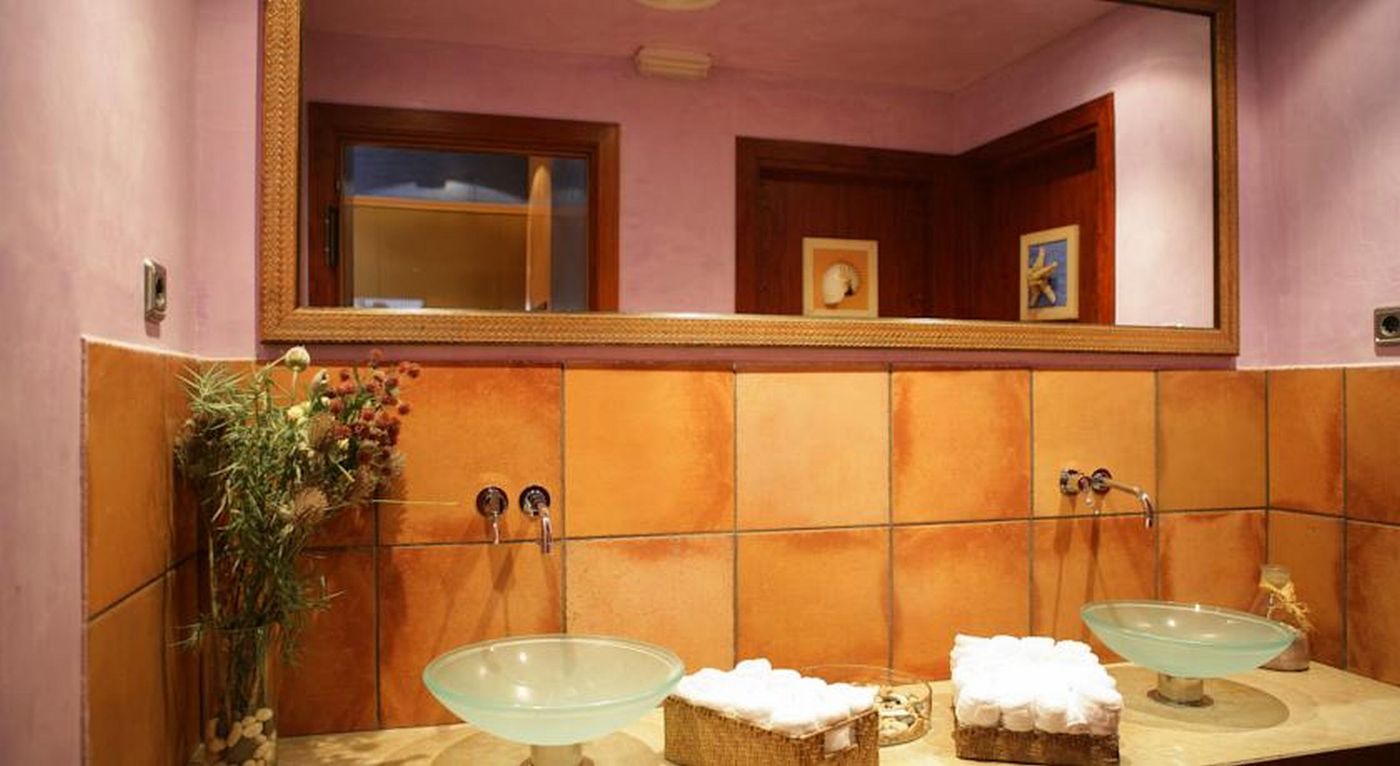 URH-Vila-de-Tossa-Room-18