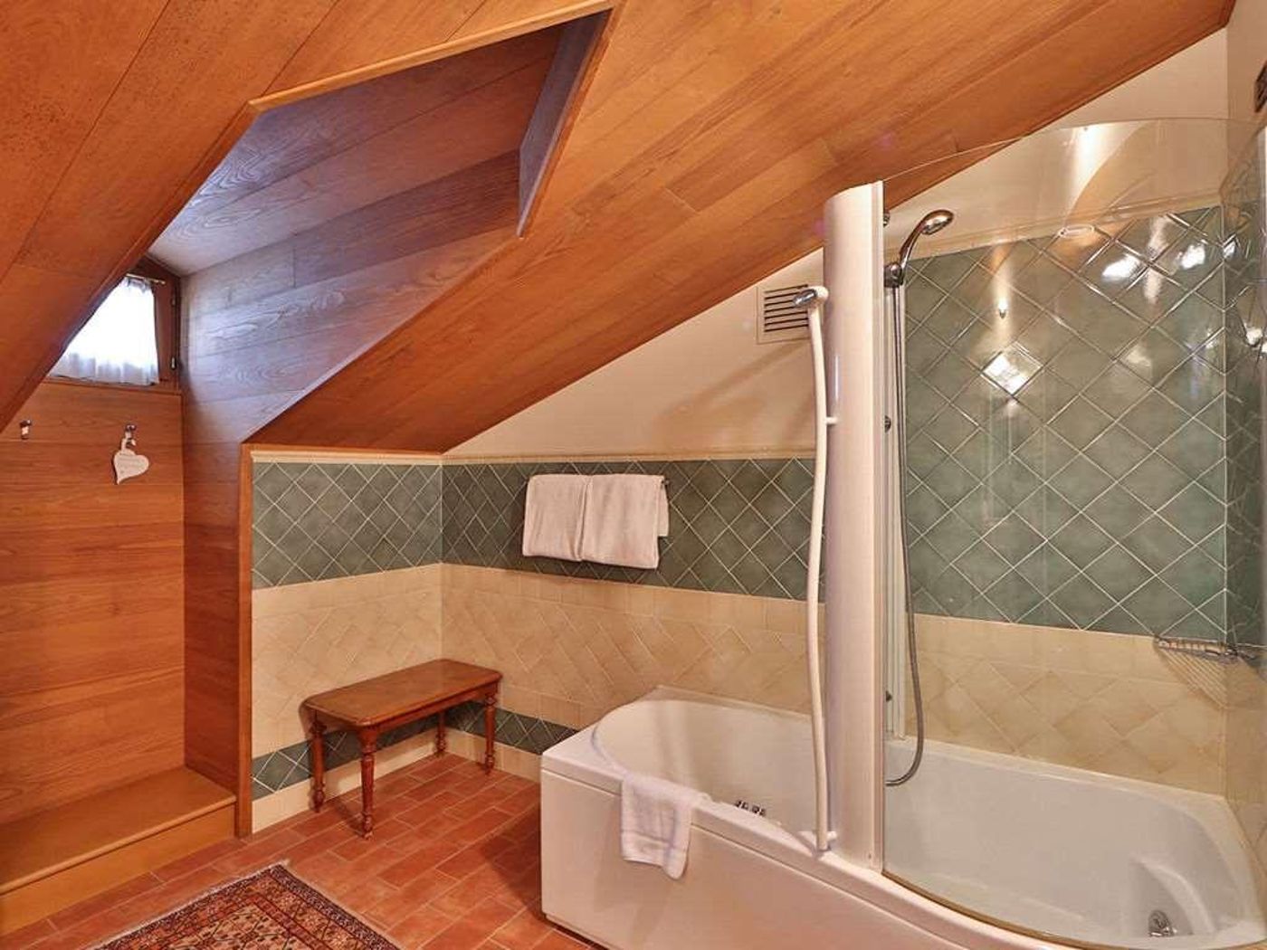 Best-Western-Hotel-Canon-d-Oro-Room-53