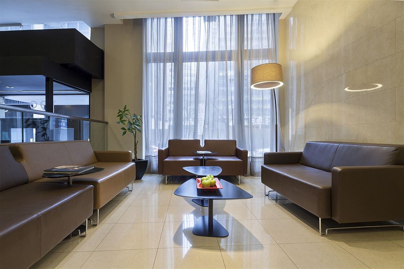 Eurostars-Wall-Street-Lobby-14