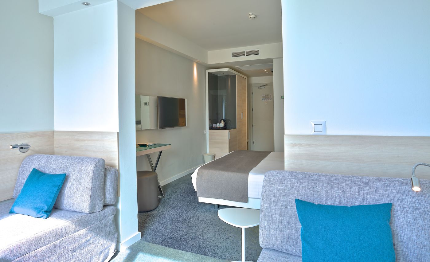 Park-Plaza-Belvedere-Room-34