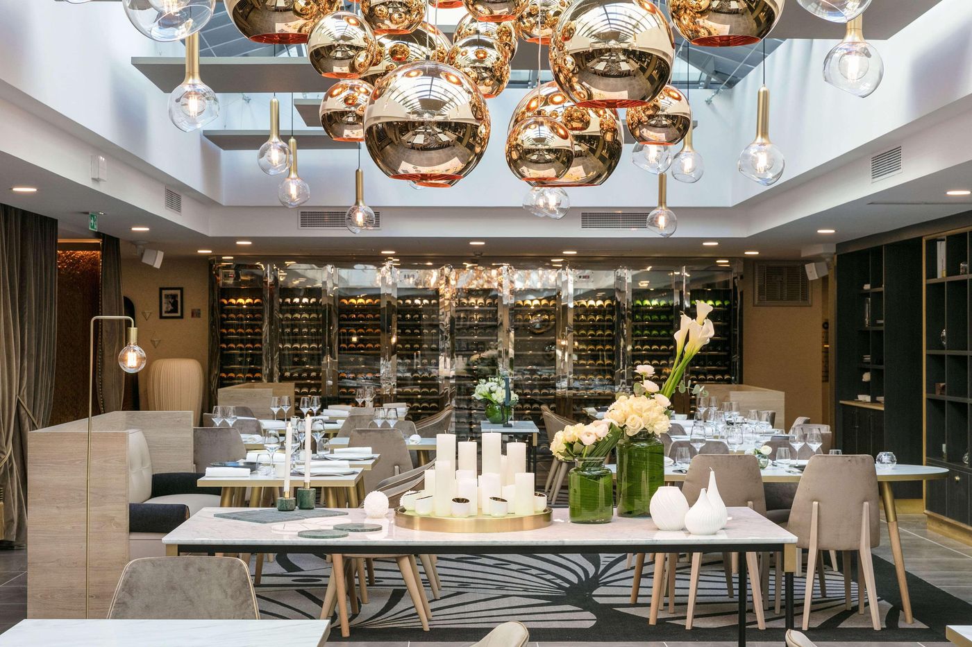 Niepce-Paris-Hotel--Curio-Collection-by-Hilton-Restaurant-6