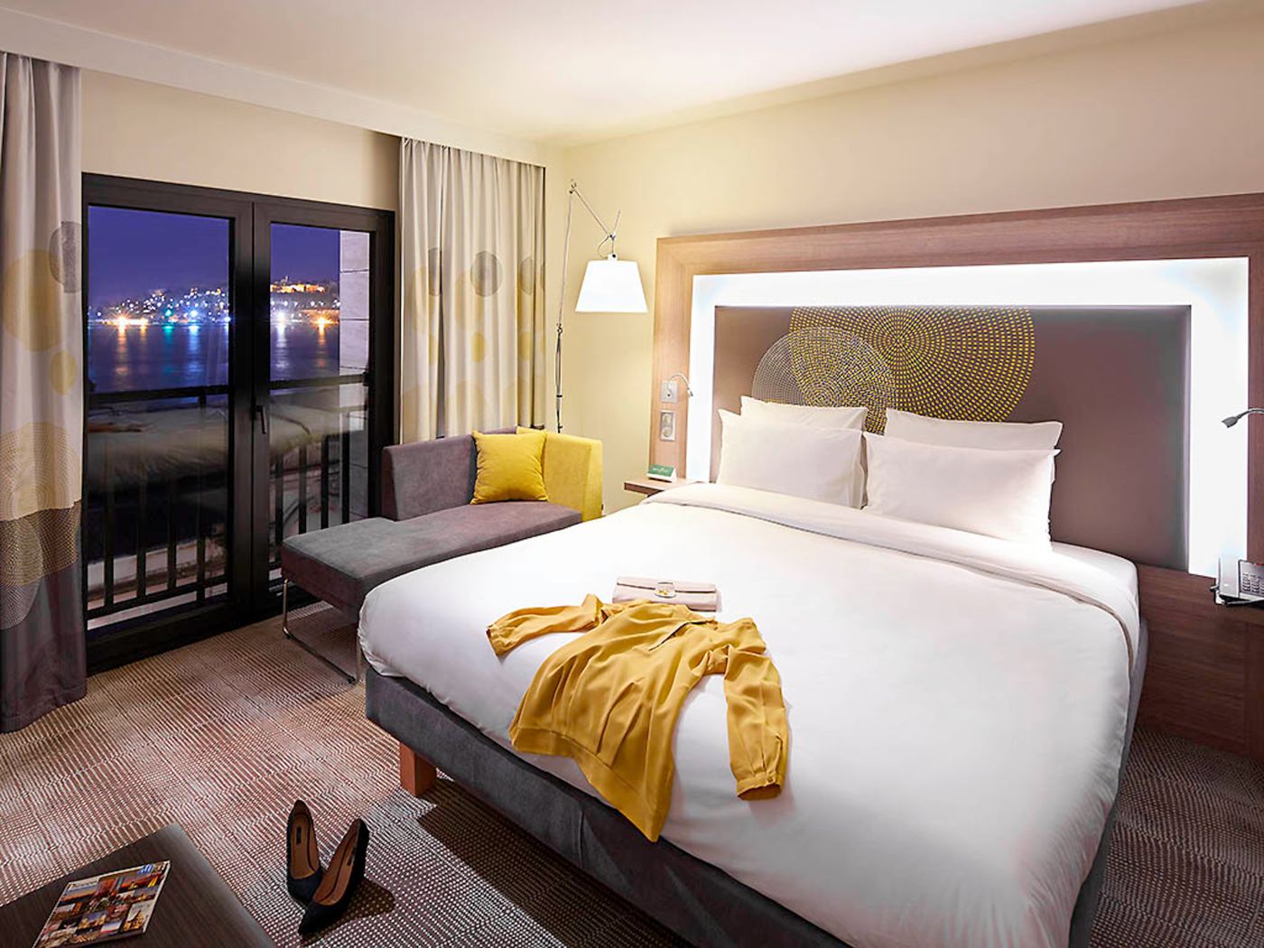 Novotel-Istanbul-Bosphorus-Room-10