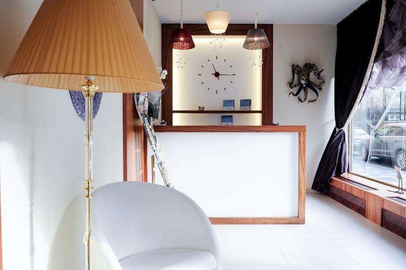 Myo-Hotel-Mysterius-Lobby-11