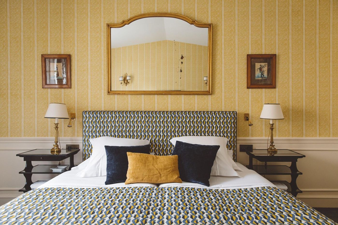 Hotel-de-l-Abbaye-Room-4