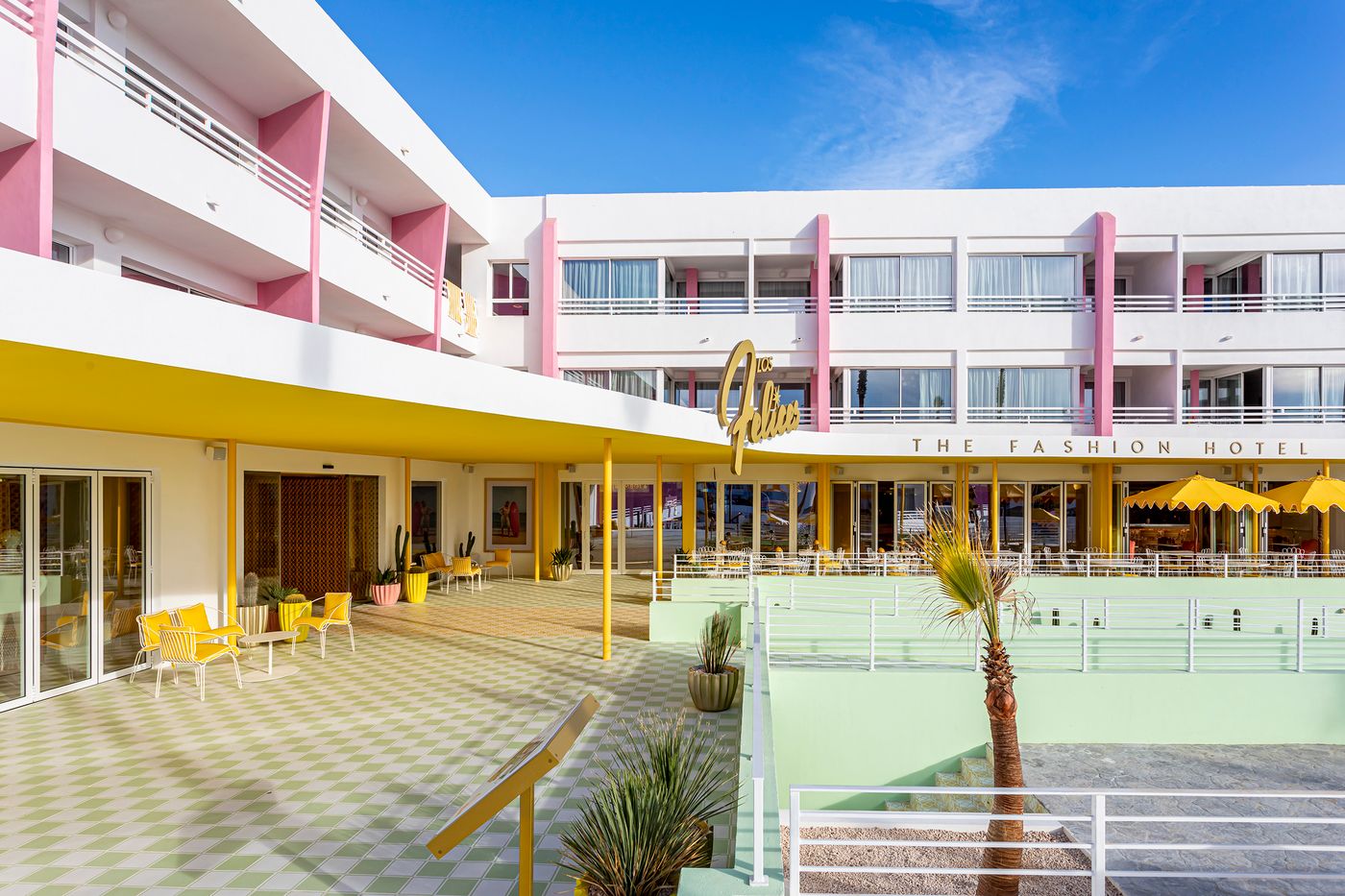 Estudios-Tropicana-Terrace-18