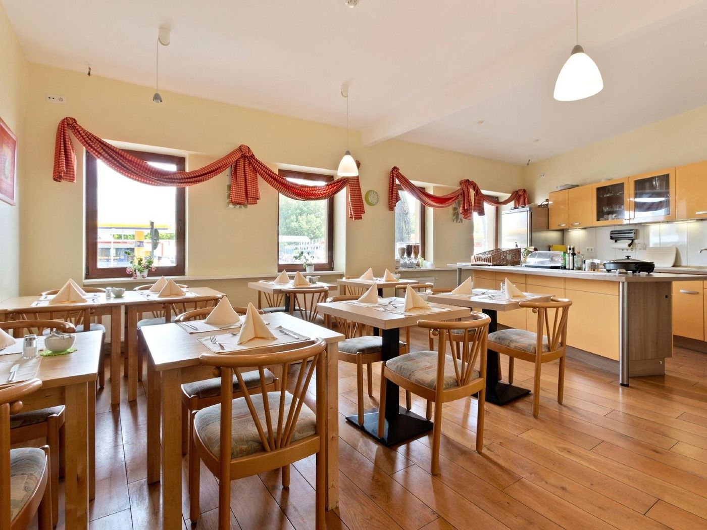 Hotel-Bohemia-By-Vivere-Stays-Restaurant-26