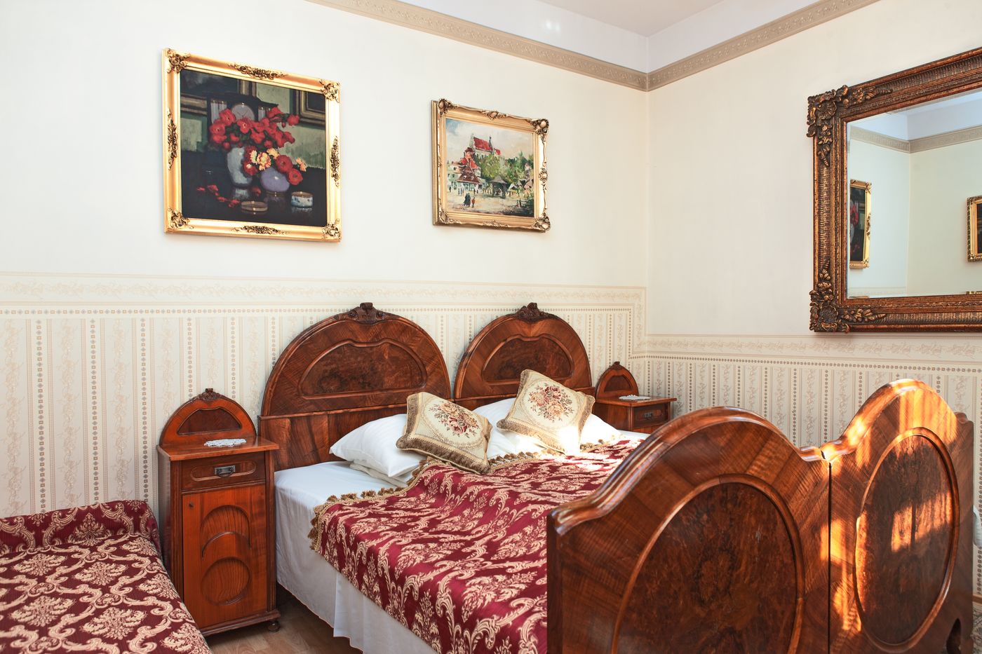 Metropolitan-Apartments-Room-20