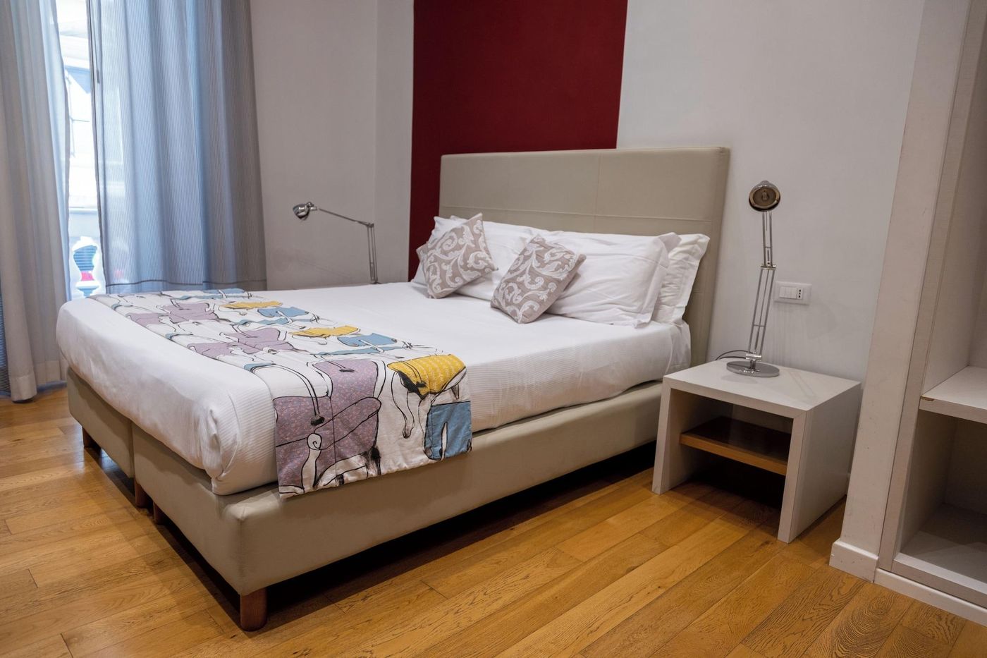 Sofia-s-Suites-Guesthouse-Room-13