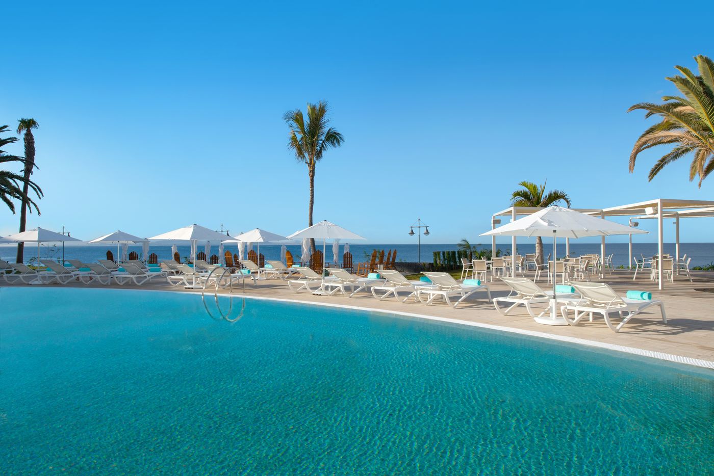 IBEROSTAR-Lanzarote-Park-Pool-3