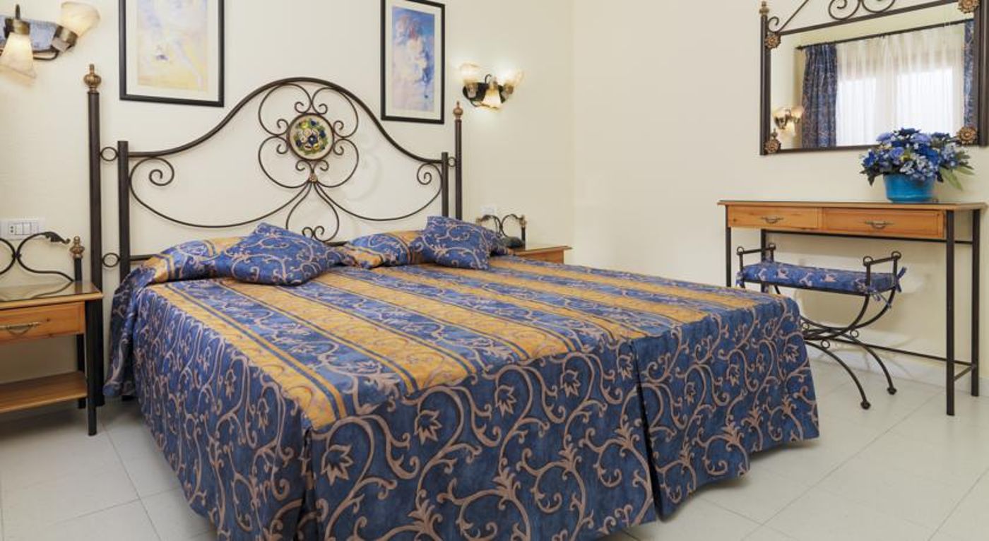 Regency Torviscas Apartments Suites