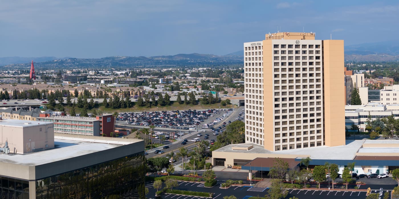 Hotel-Fera-Anaheim--a-DoubleTree-by-Hilto-General-view-7