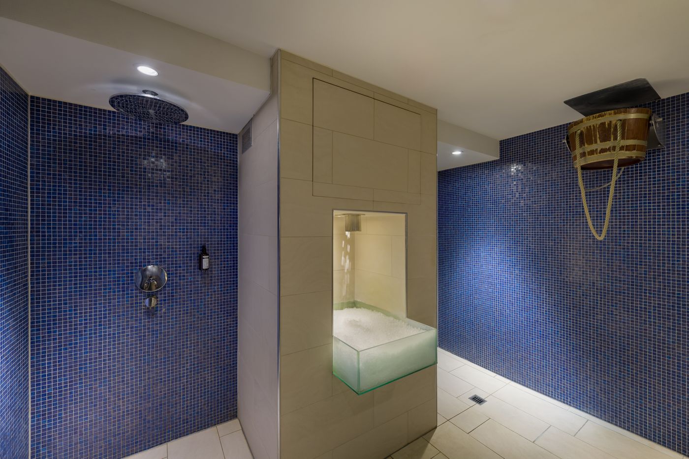 Movenpick-Amsterdam-City-Sports-and-Entertainment-40