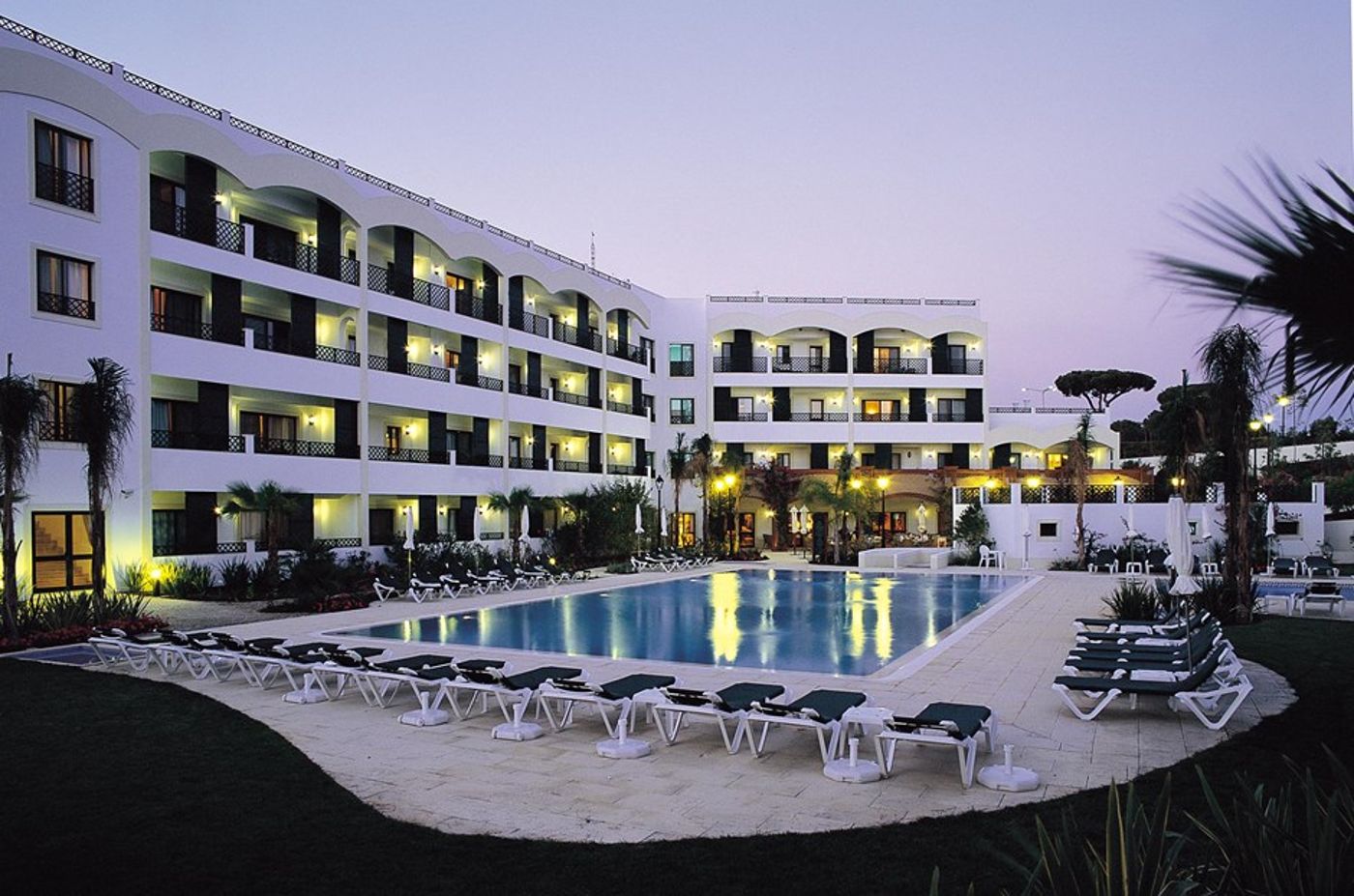 Formosa-Park-Apartment-Hotel-General-view-5