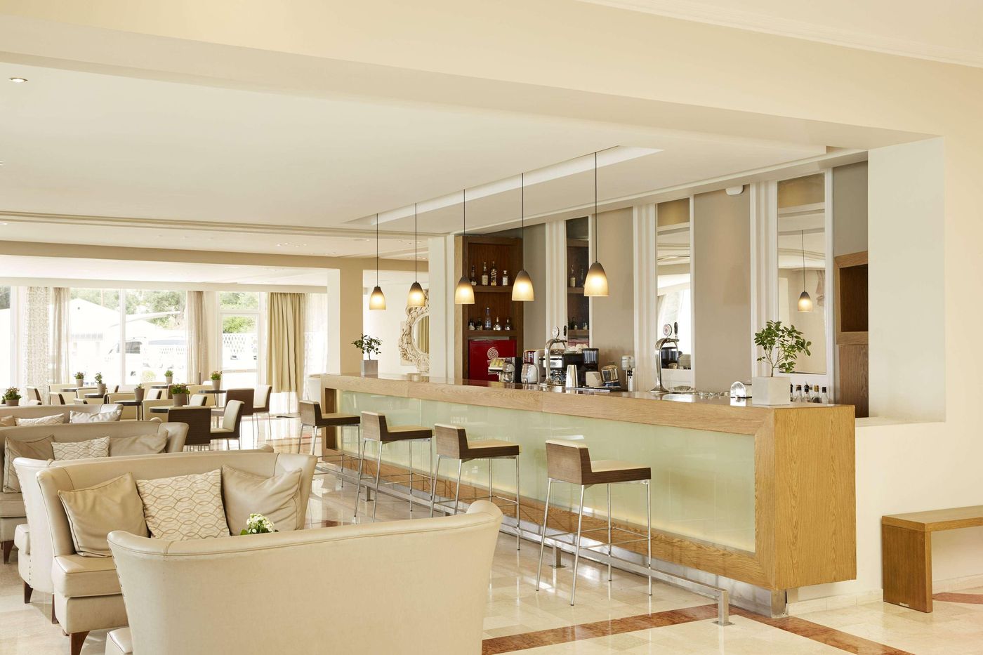 Mayor-Pelekas-Monastery-Bar-45