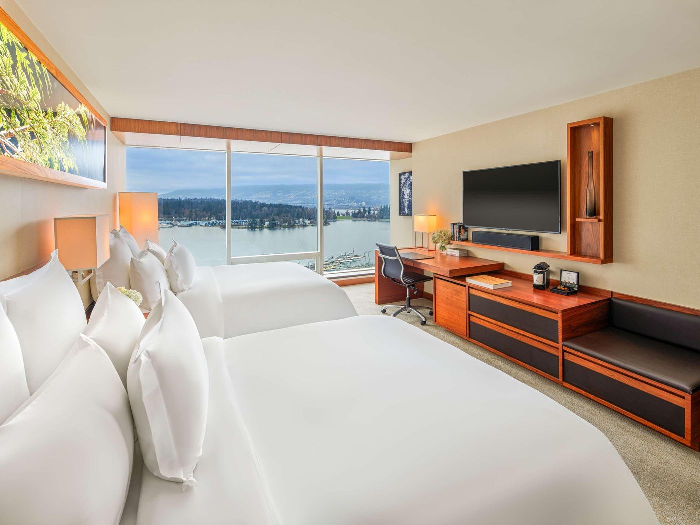 Fairmont-Pacific-Rim-Room-11