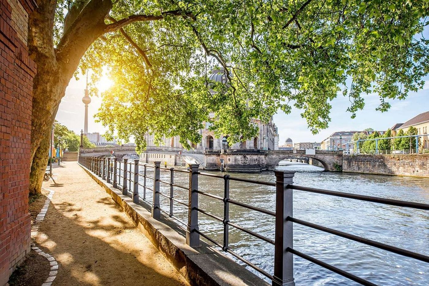 Hotel-Bristol-Berlin-General-view-5