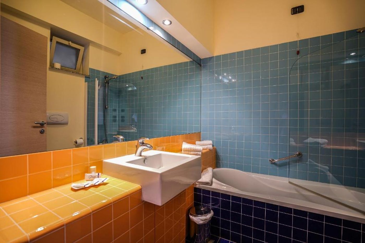 Hotel-Avalon-Sikani-Room-26