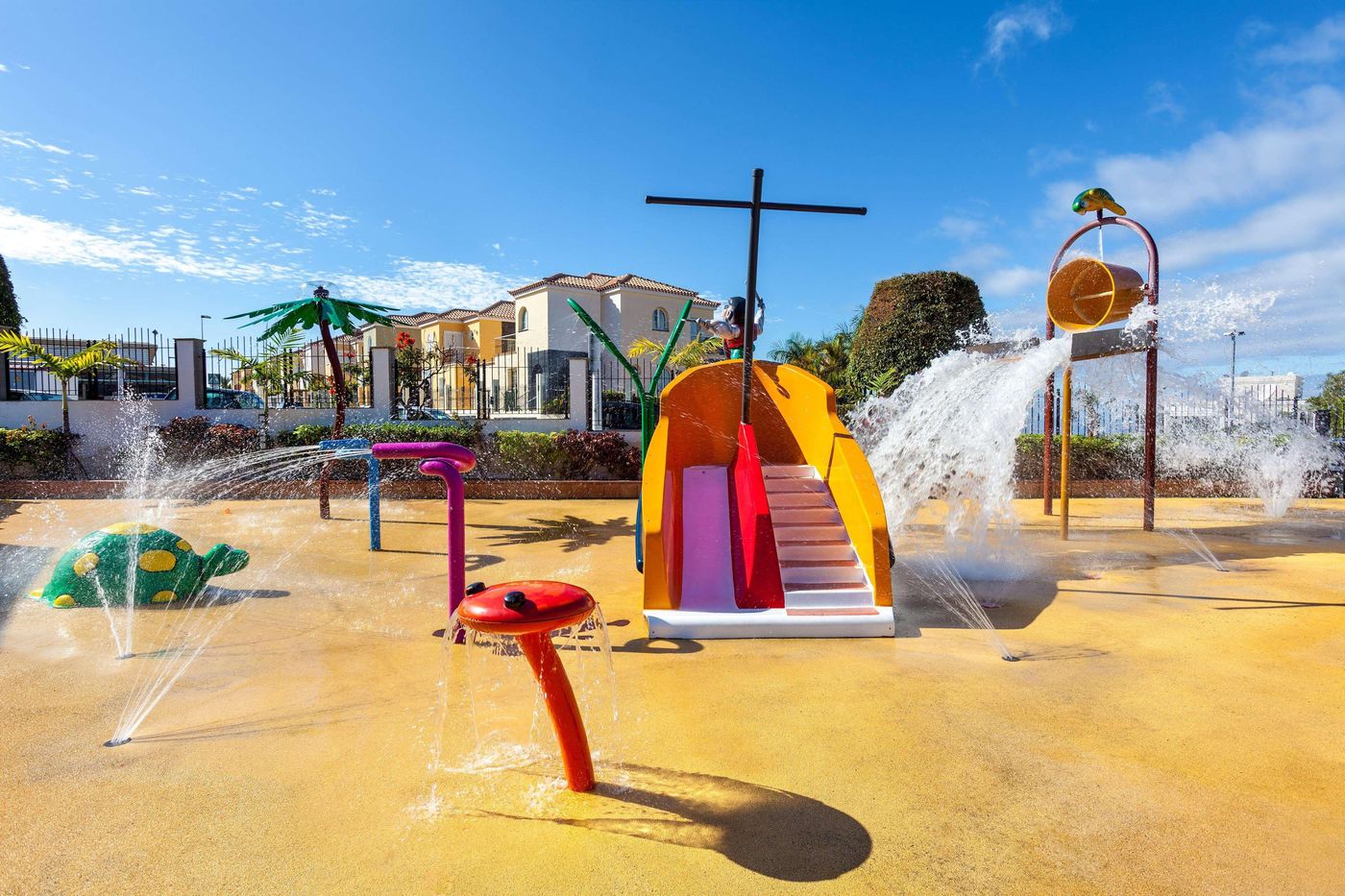 Landmar-Hotel-Costa-de-los-Gigantes-Sports-and-Entertainment-63