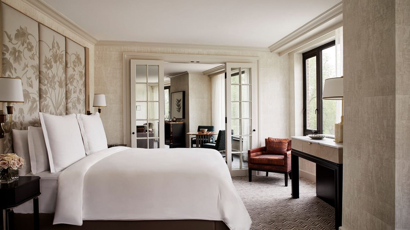 Four-Seasons-Hotel-Boston-Room-11