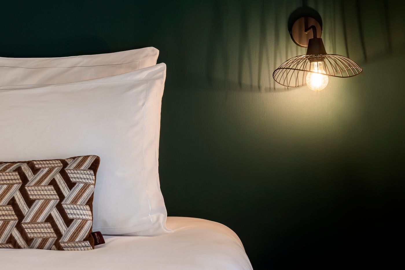 9Hotel-Opera-Room-19