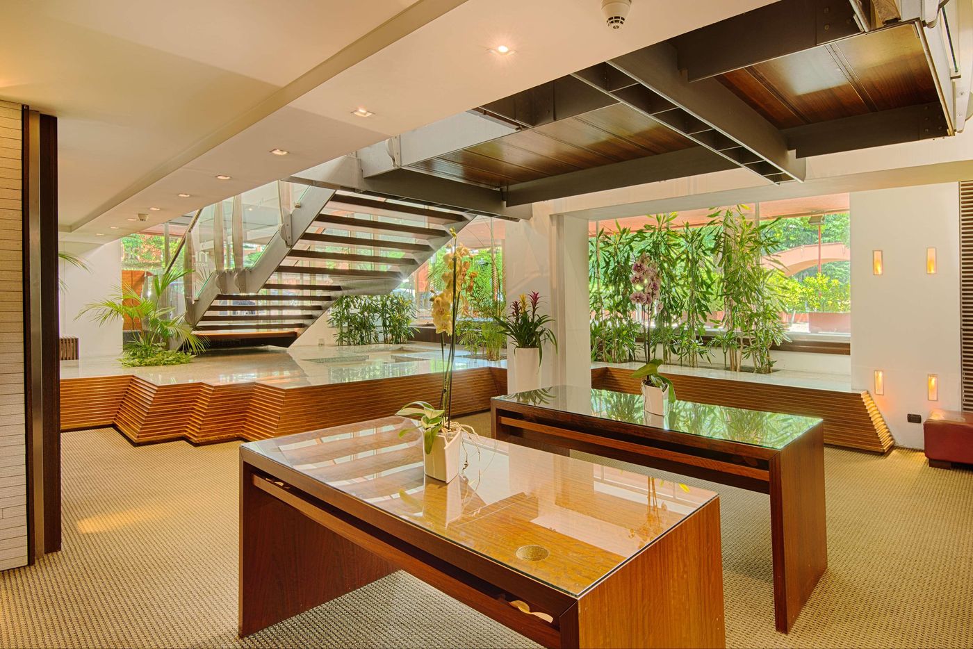 NH-Milano-2-Lobby-13