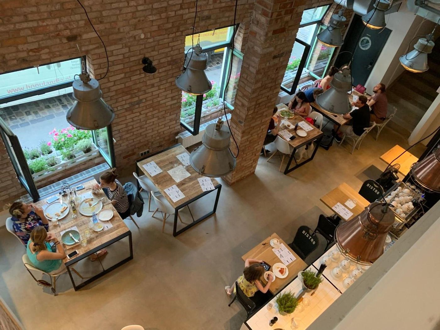 Aparthostel-Warszawa-Restaurant-10