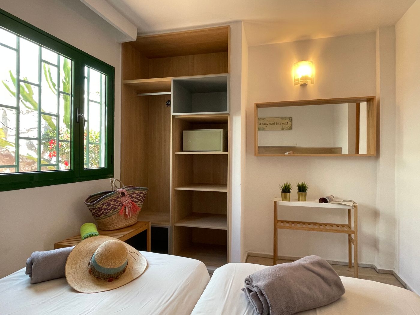 Leticia-Del-Mar-Room-15