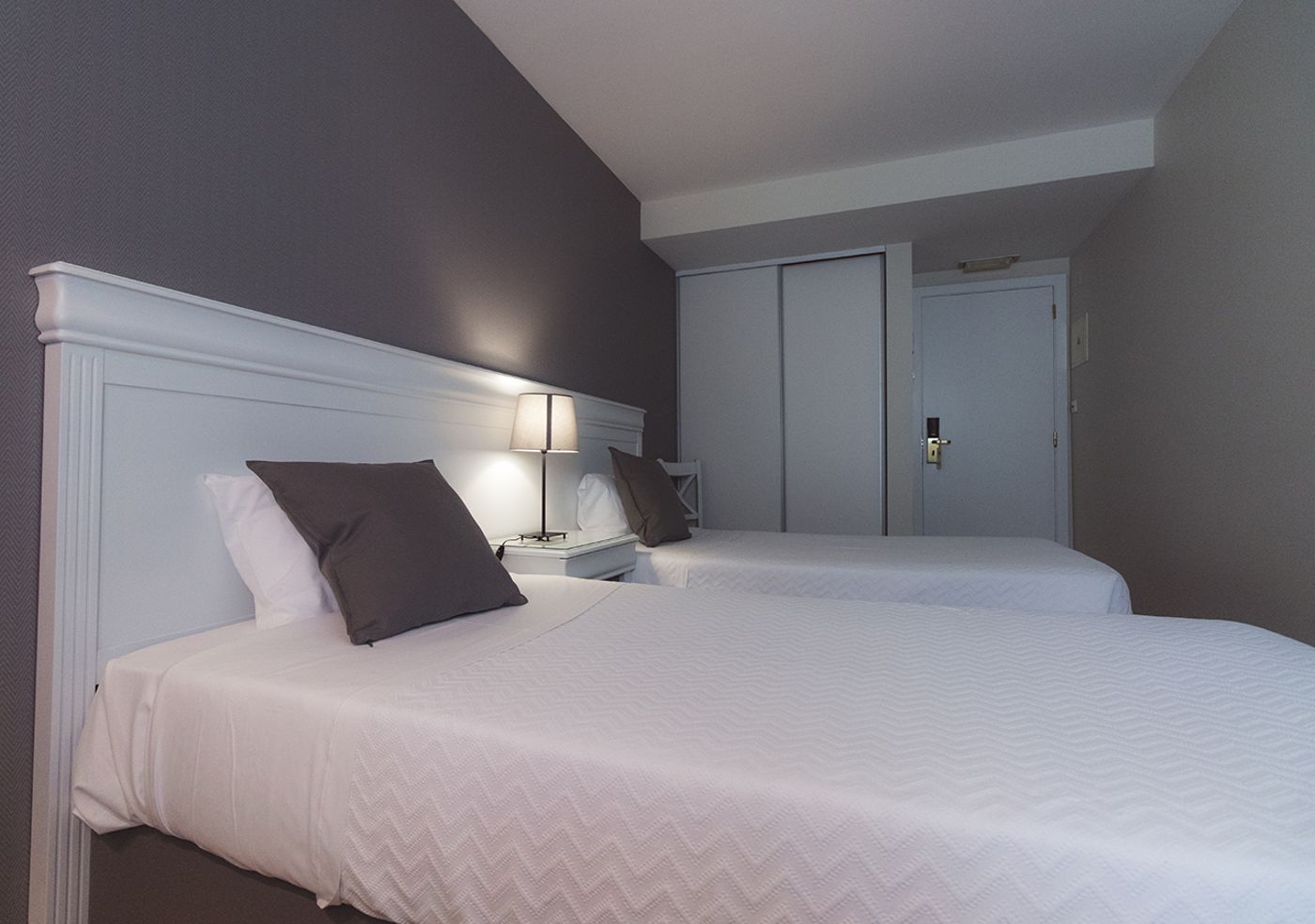 Hotel-Apartamentos-Gaivota-Room-42