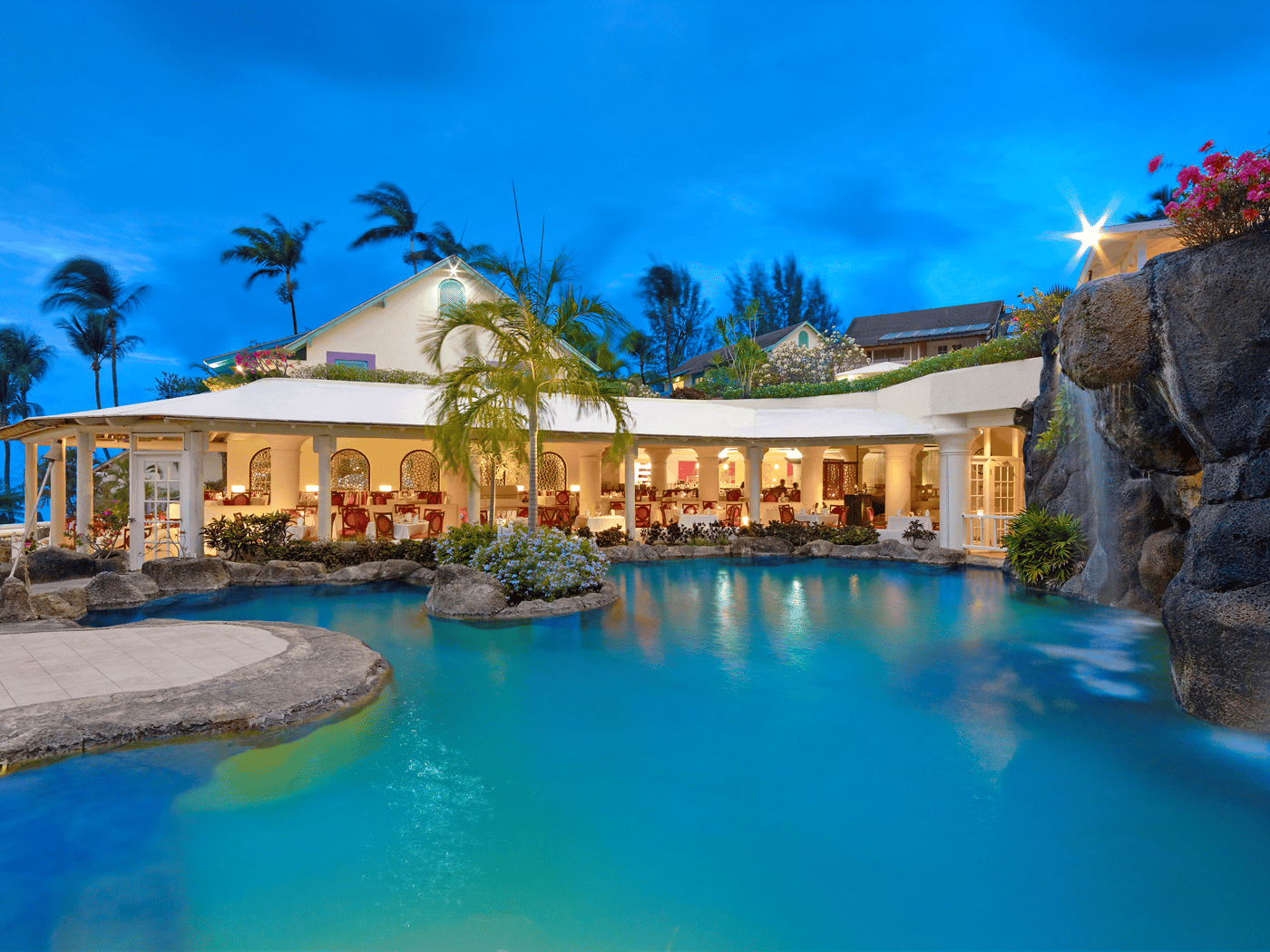 Crystal Cove by Elegant Hotels