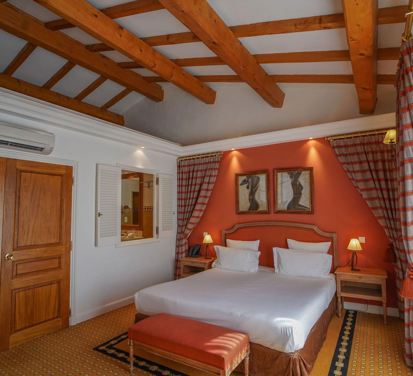 Le-Domaine-De-l-Astragale-Room-42