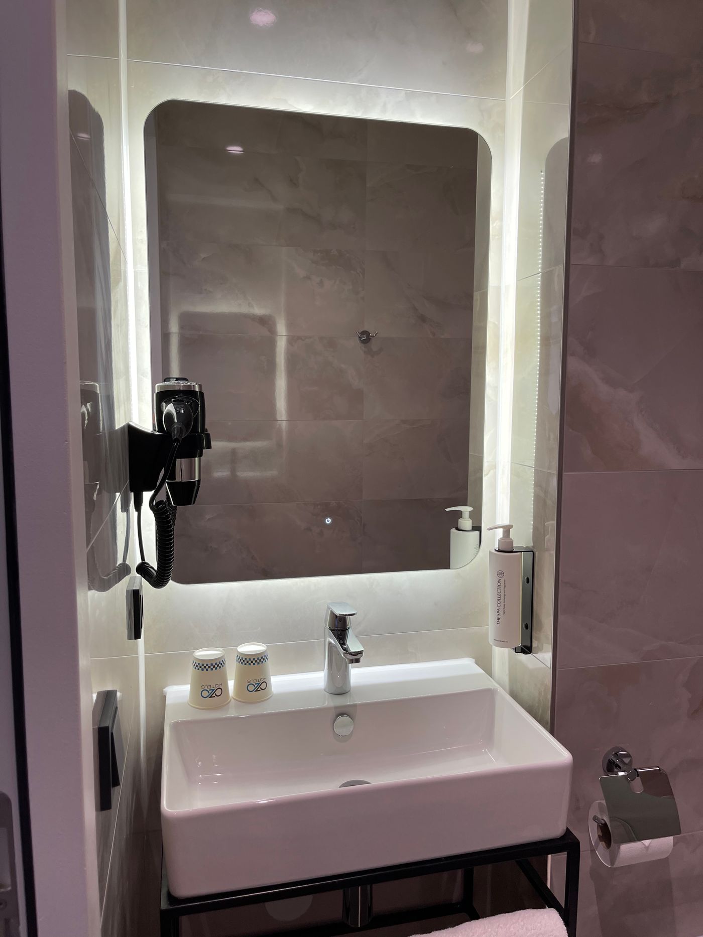 Ozo-Hotel-Antares-Room-41