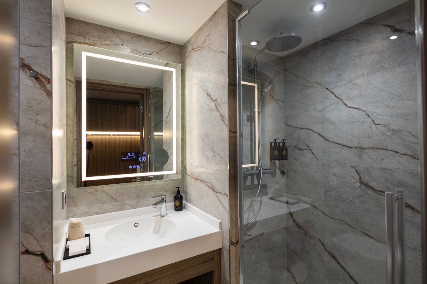 Ki-Space-Hotel---Spa-near-Disneyland-Paris-Room-56