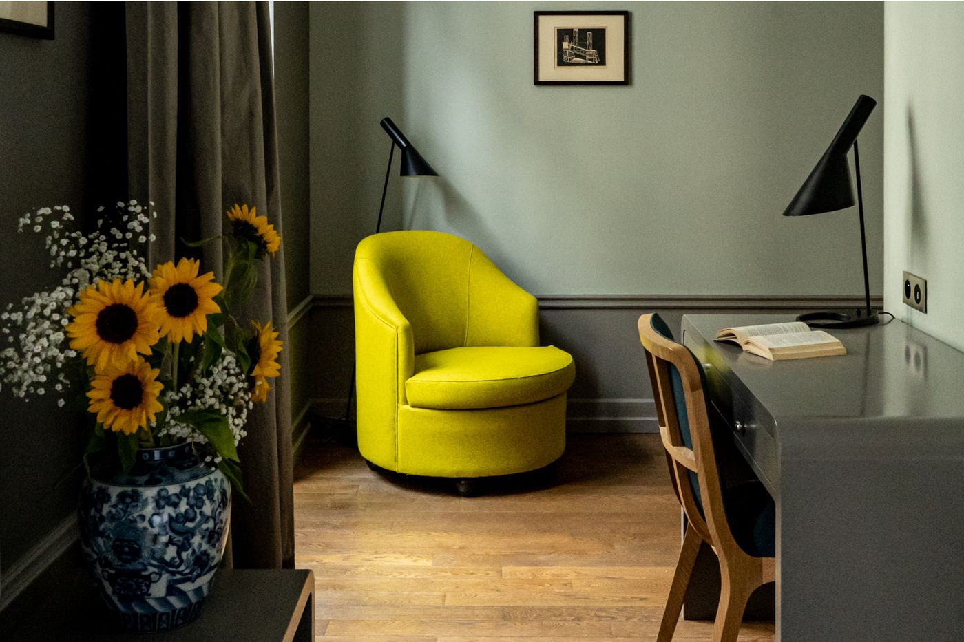 Monsieur-Cadet-Hotel---Spa-Room-18