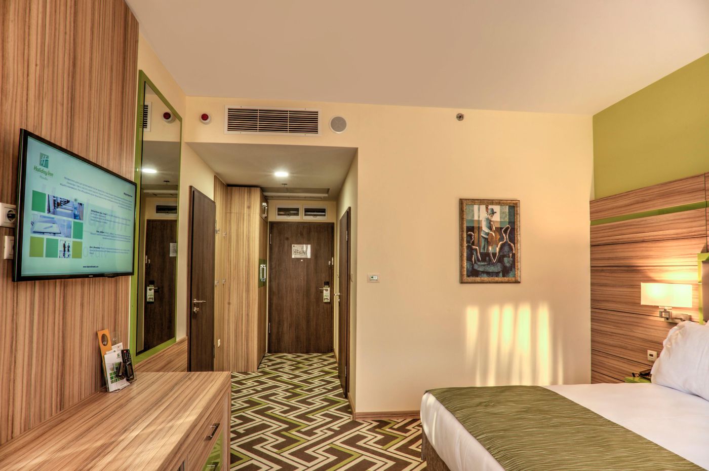 Holiday-Inn-Plovdiv-Room-25