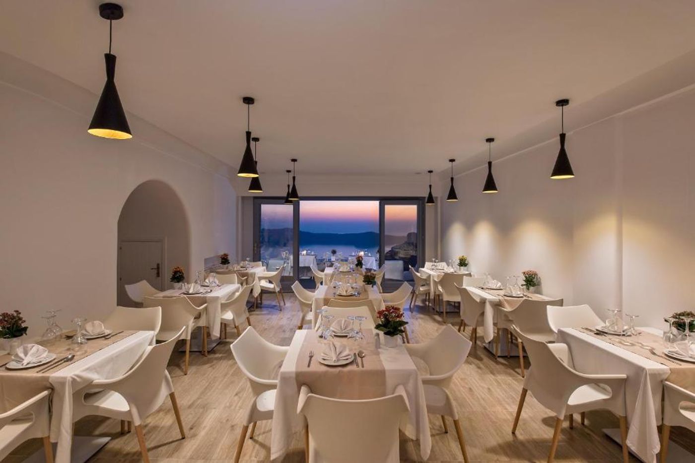 Pegasus-Suites---Spa-Lobby-39