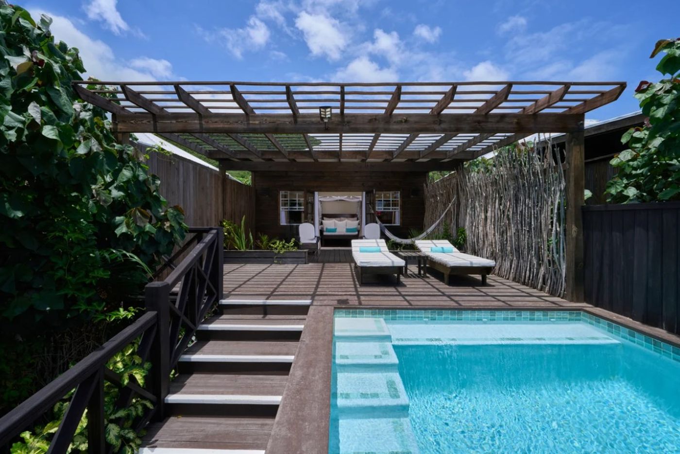 Keyonna Hotel 18.06.25