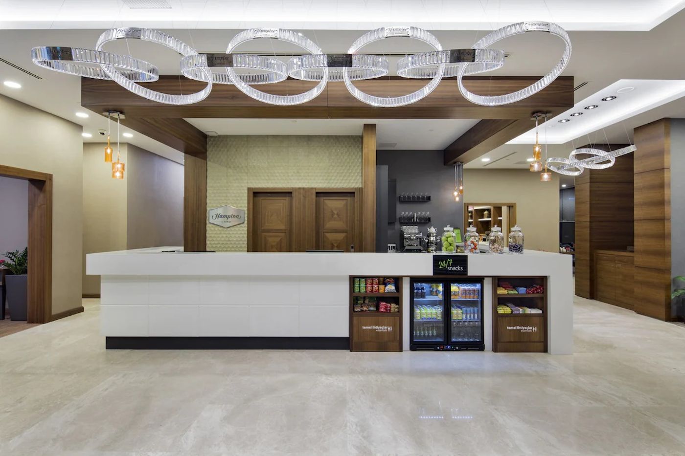 Hampton By Hilton Istanbul Atakoy-Turkey-Istanbul-Bar-3