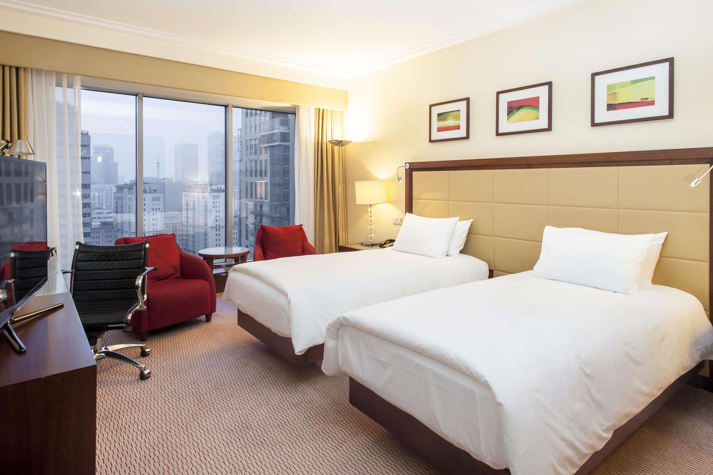 Hilton-Warsaw-City-Room-32