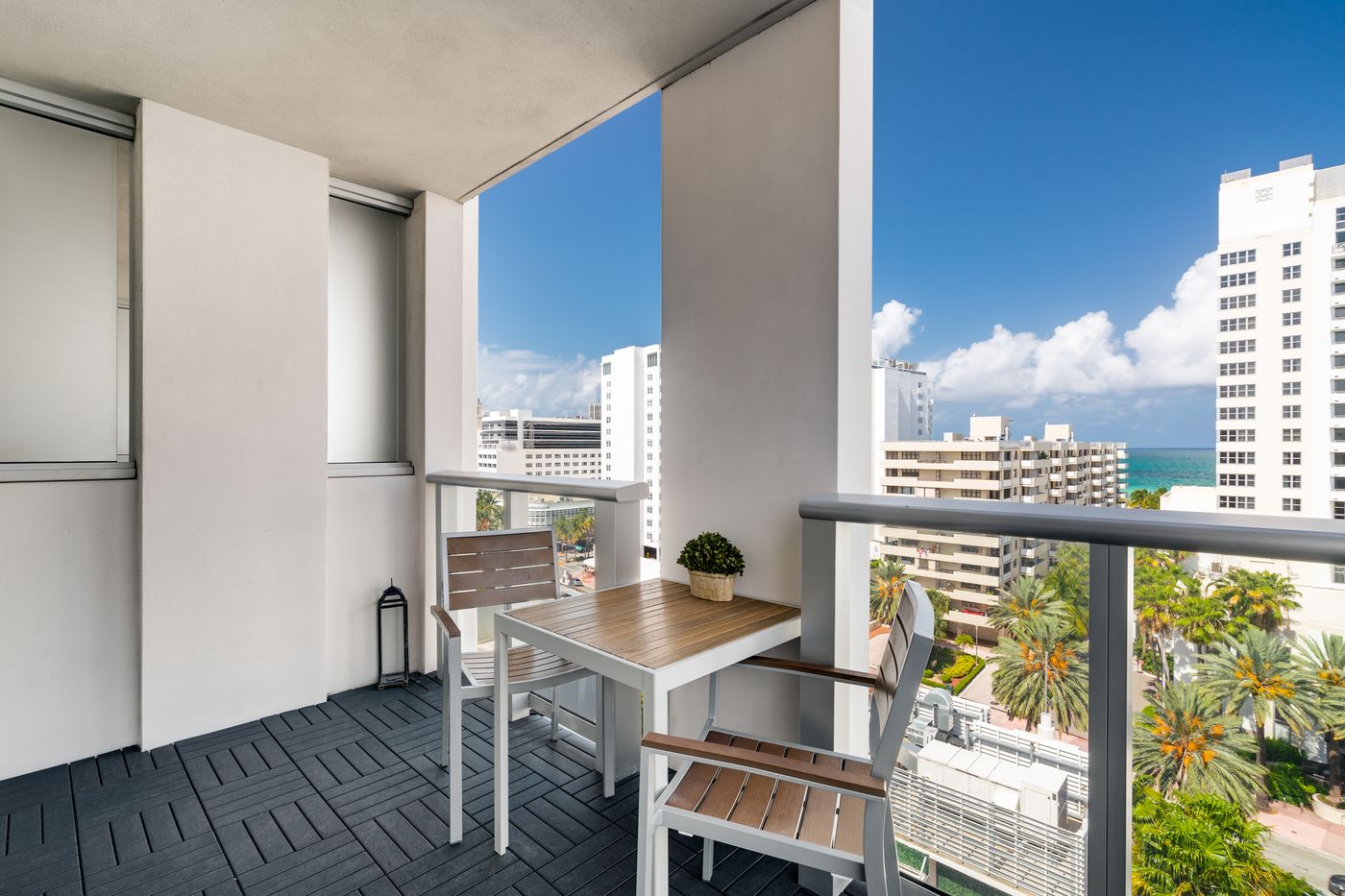 Iberostar Waves Berkeley Shore