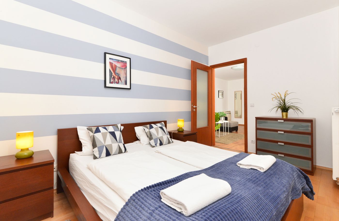 Lord-Residence-Room-7