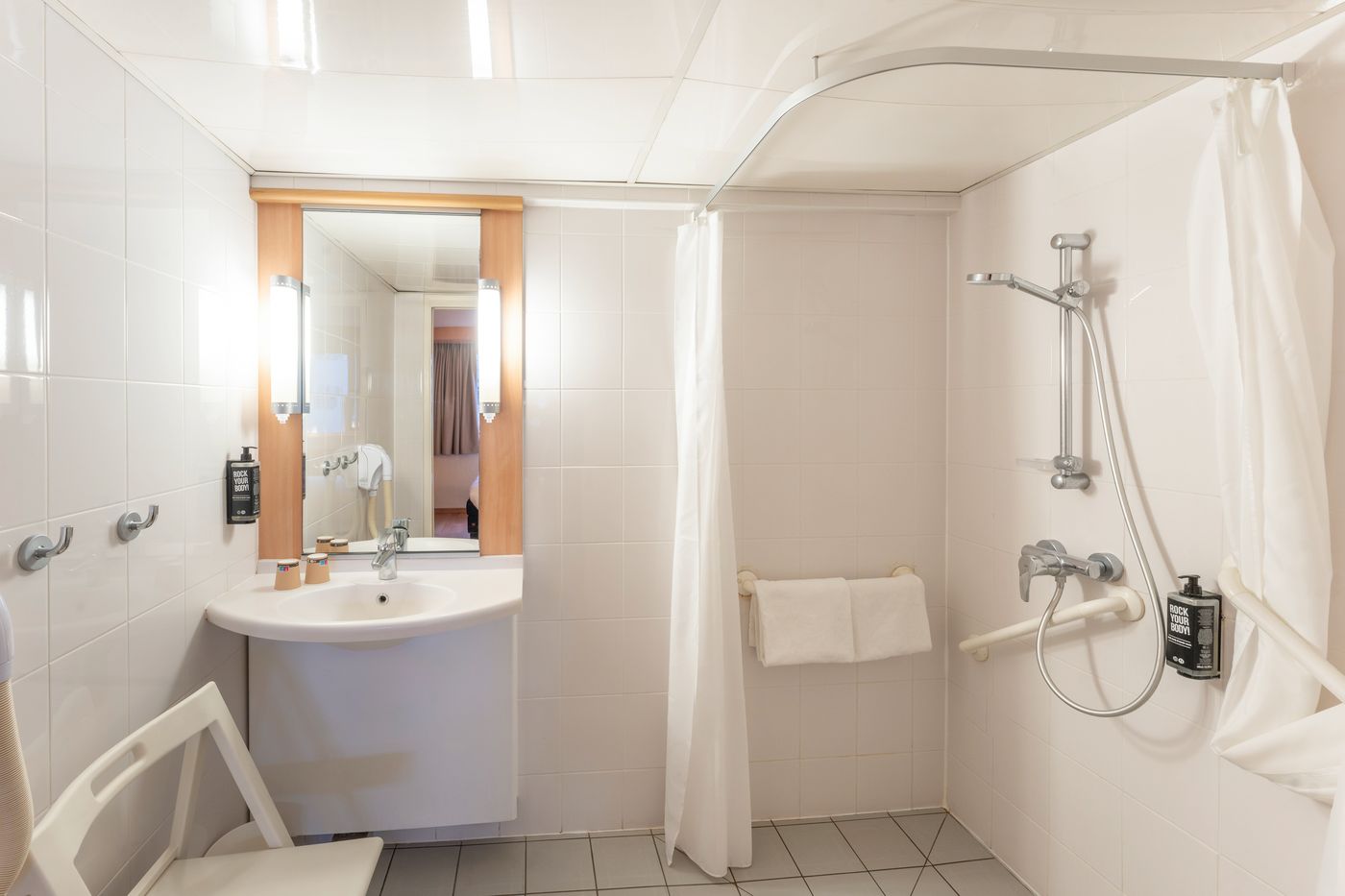 ibis-Paris-17-Clichy-Batignolles-Room-52